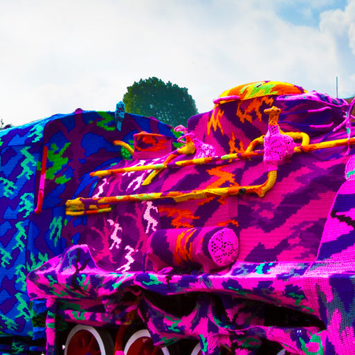 Yarn Bombing: cuando el tejido se toma la ciudad