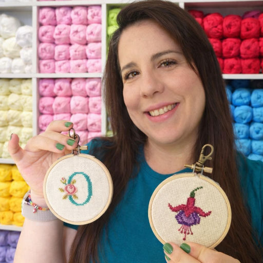 Curso de Bordado Punto Cruz Libre Desde Cero - Oriana Marroquin @VM_Fibers_ | Las Condes - [product type] - [product vendor] - Modista