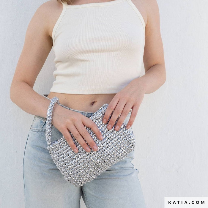 Fashion - Trapillo acabado metalizado y aspecto de cuero