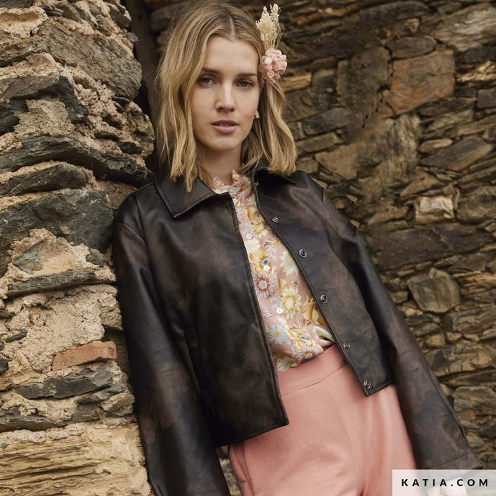 La polipiel vegana Chester Black Coffee - Tela de Costura | Katia Fabrics